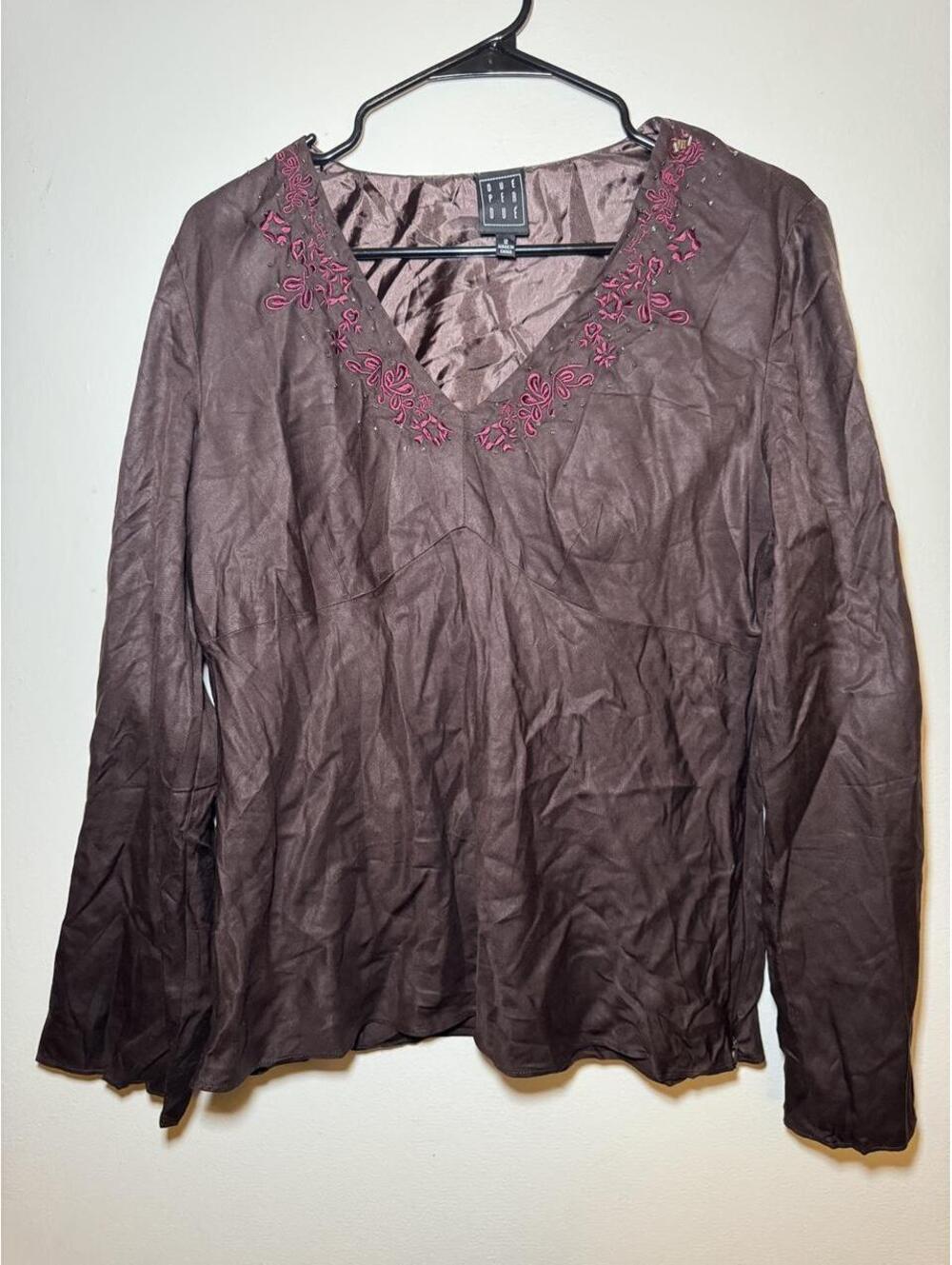 Due Per Due Brown long sleeve blouse with pink floral embroidery on the neckline